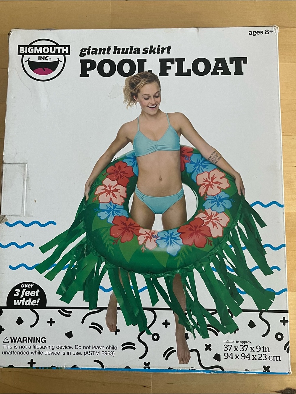 New BigMouth Giant Inflatable Hula Skirt Pool Float Raft Pool Party Fun Over 3'